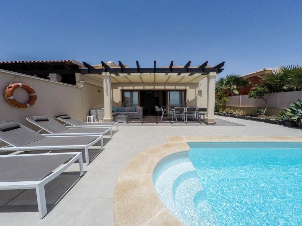 Senorio Del Castillo - Private Heated Pool *