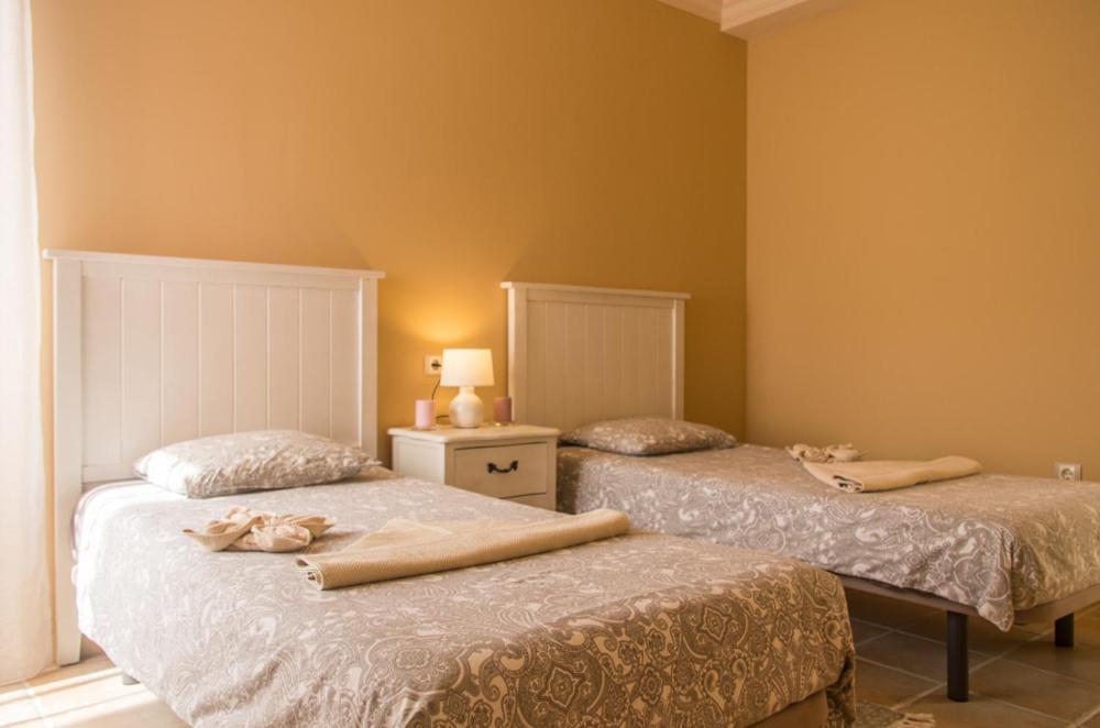 Senorio Del Castillo - Private Heated Pool